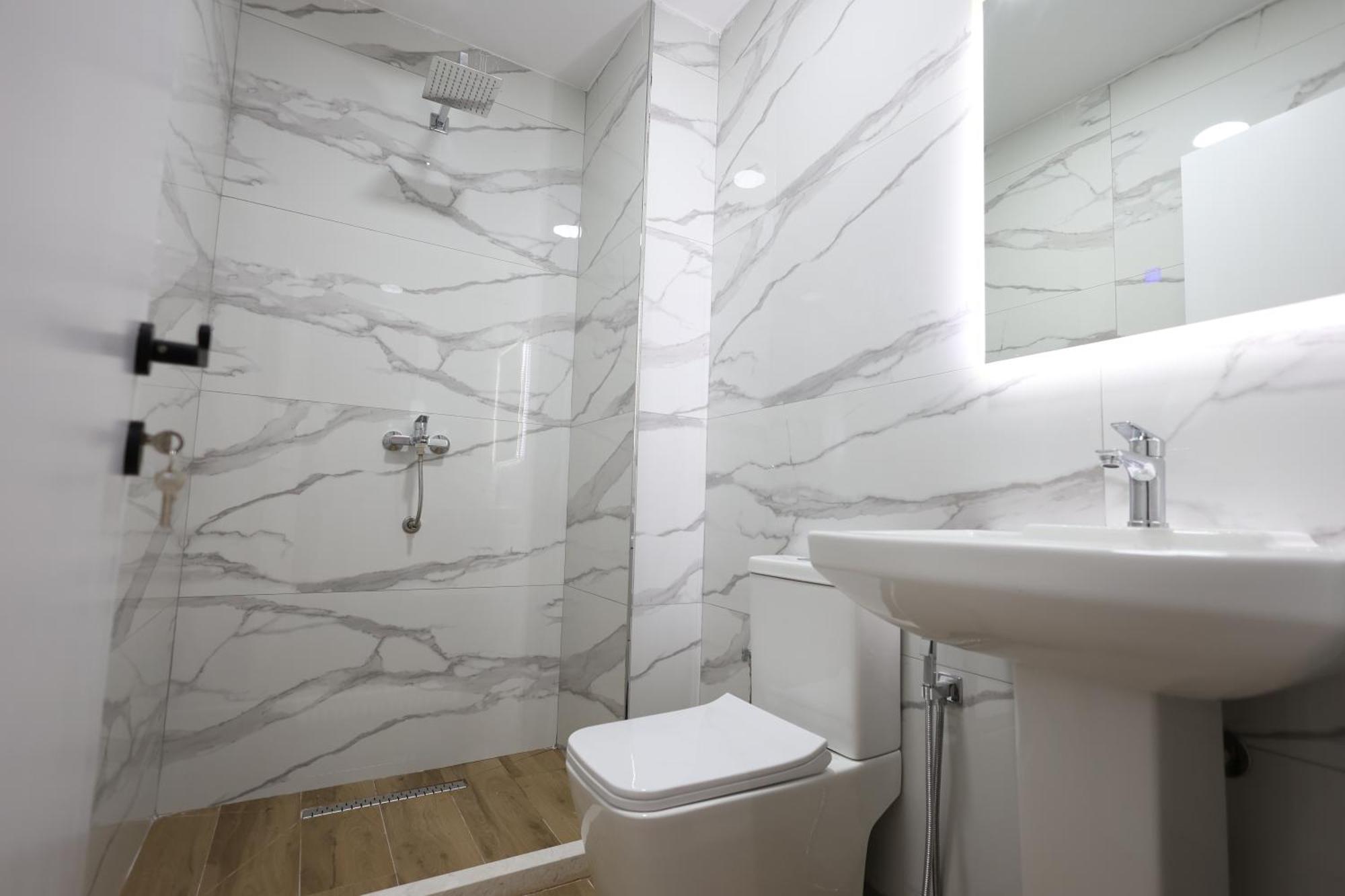 Guesthouse Aurel Berat Zewnętrze zdjęcie