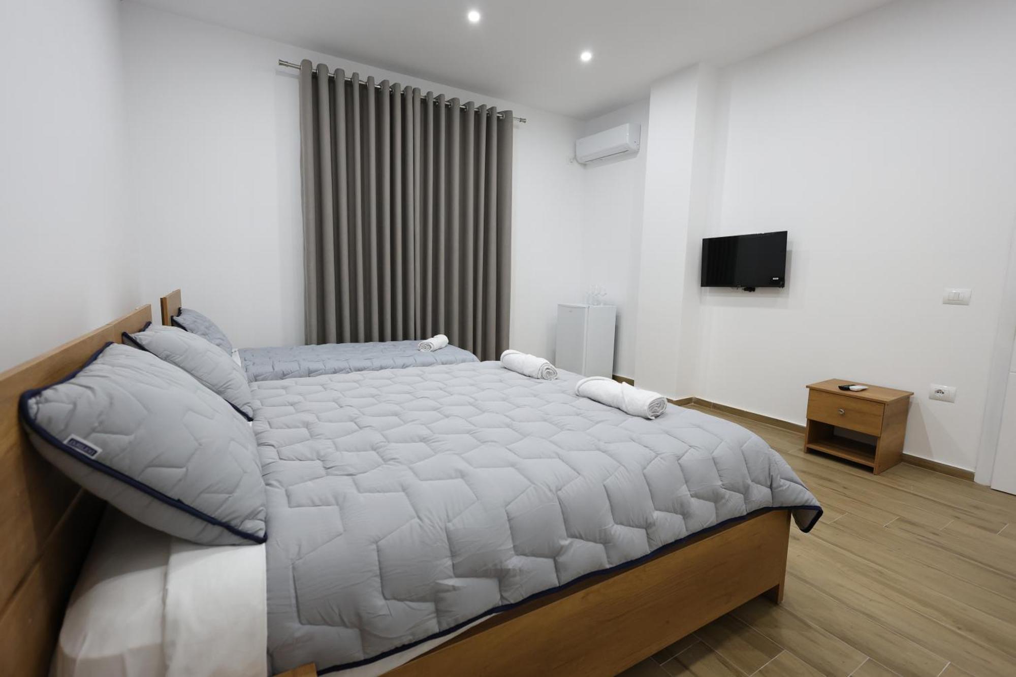 Guesthouse Aurel Berat Zewnętrze zdjęcie